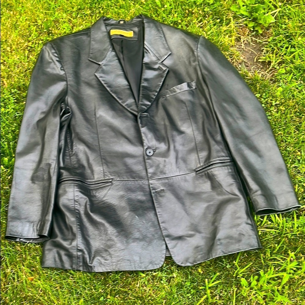 J Madison Classic Black Leather Coat 44 L